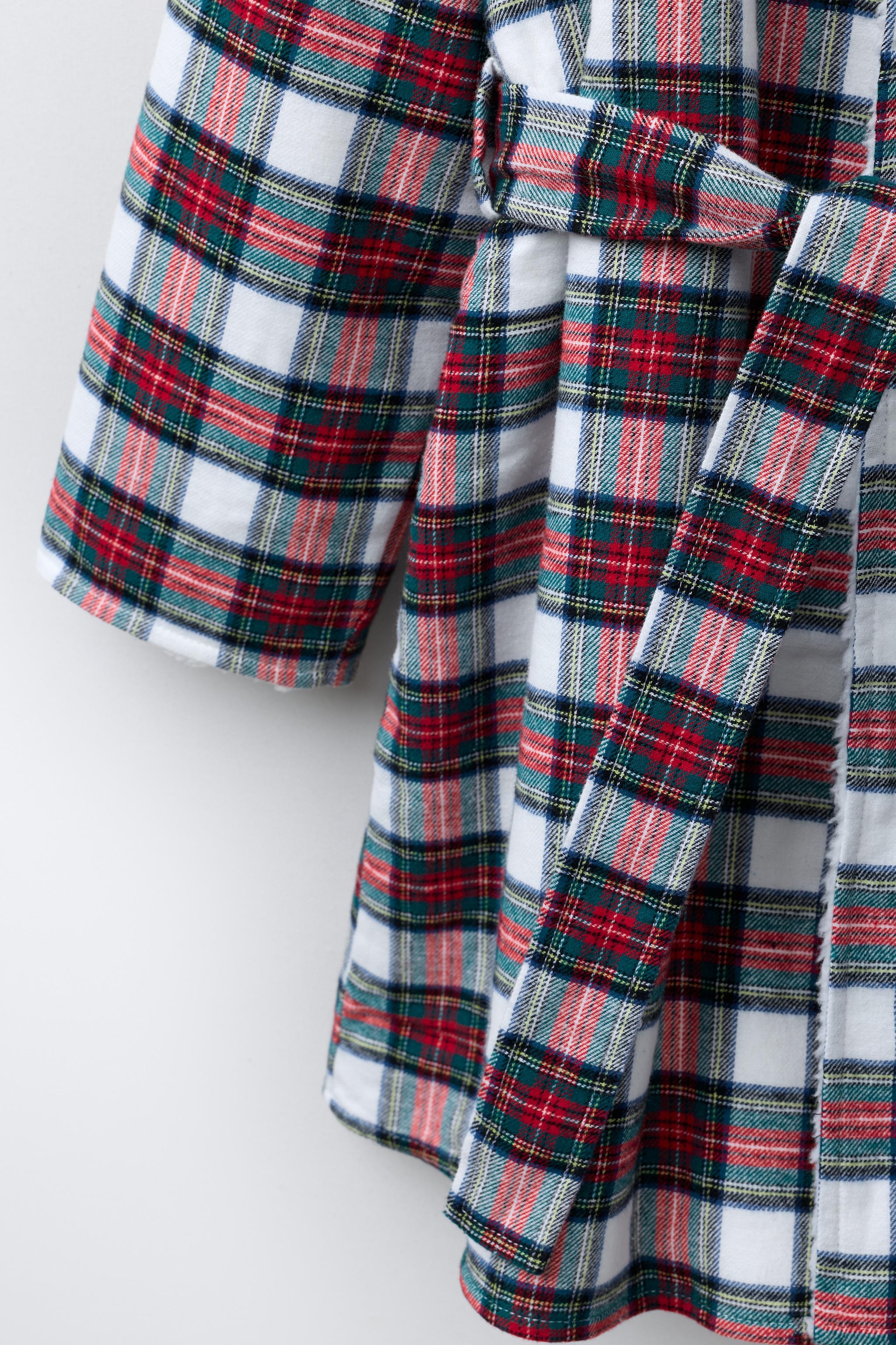PLAID FLANNEL ROBE